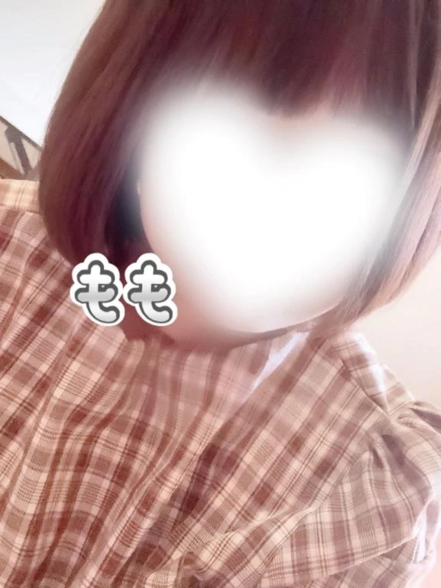 受付中☺️｜写メ日記｜もも｜鶯谷 ぽっちゃりデリヘル エンジェルマスカット