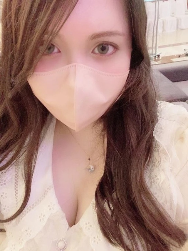 【美容デーでご機嫌♡】17-25時までロングで待ってるね✨｜写メ日記｜りお｜鶯谷 ぽっちゃりデリヘル エンジェルマスカット