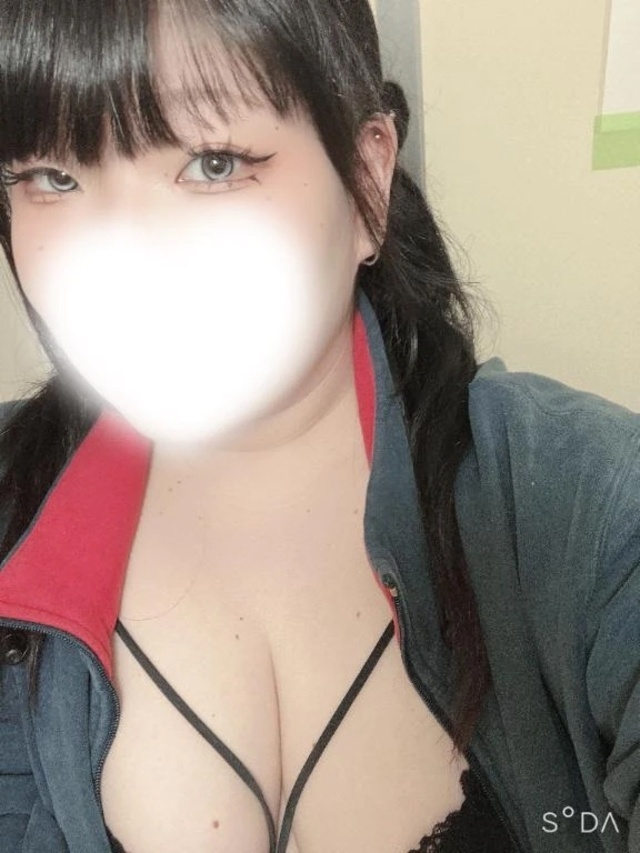 ☁️遊んで？☁️｜写メ日記｜すみれ｜鶯谷 ぽっちゃりデリヘル エンジェルマスカット