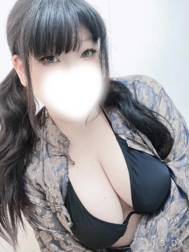 ☁️えろい目で見てくれた？☁️