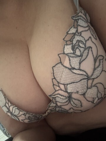 ご予約待ってる♪