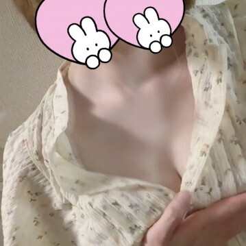 おっぱいを揺らす｜写メ日記｜白崎 れな｜鶯谷 人妻デリヘル こあくまな人妻・熟女たち鶯谷・日暮里店(Kグループ)