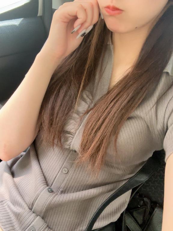 明日実習休みだから、本日出勤しました(*^^*)｜写メ日記｜エリカ｜渋谷 一般デリヘル マテリアル