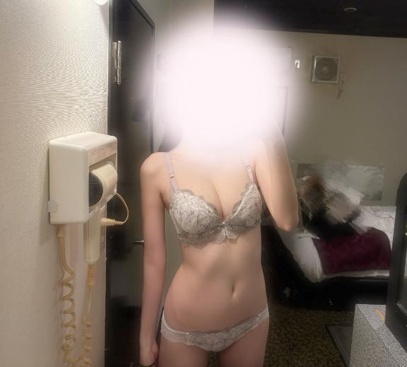 5時まで?｜写メ日記｜レイカ｜渋谷 一般デリヘル マテリアル