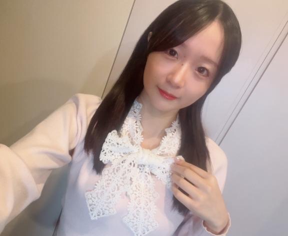 悩む…??｜写メ日記｜リサコ｜渋谷 一般デリヘル マテリアル