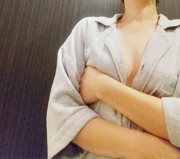 連休2日目｜写メ日記｜長峰｜鶯谷 人妻デリヘル 華恋人（カレント）