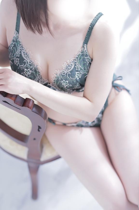 外出も可能です｜写メ日記｜葉山｜鶯谷 人妻デリヘル 華恋人（カレント）