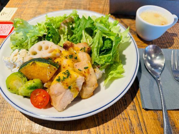 怪しい｜写メ日記｜日向｜鶯谷 人妻デリヘル 華恋人（カレント）