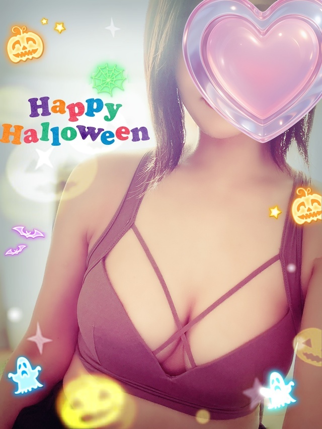 🦇🕸𝑯𝒂𝒑𝒑𝒚 𝑯𝒂𝒍𝒍𝒐𝒘𝒆𝒆𝒏🎃🕯