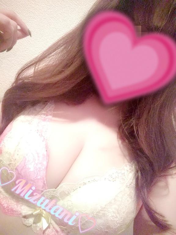 最近さ湿気がさ｜写メ日記｜水谷｜鶯谷 人妻デリヘル 華恋人（カレント）