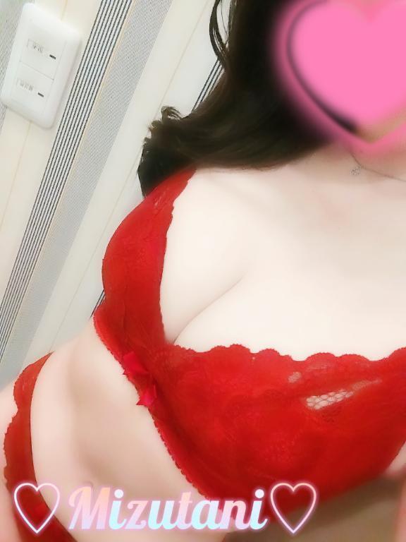 じりじり、と｜写メ日記｜水谷｜鶯谷 人妻デリヘル 華恋人（カレント）