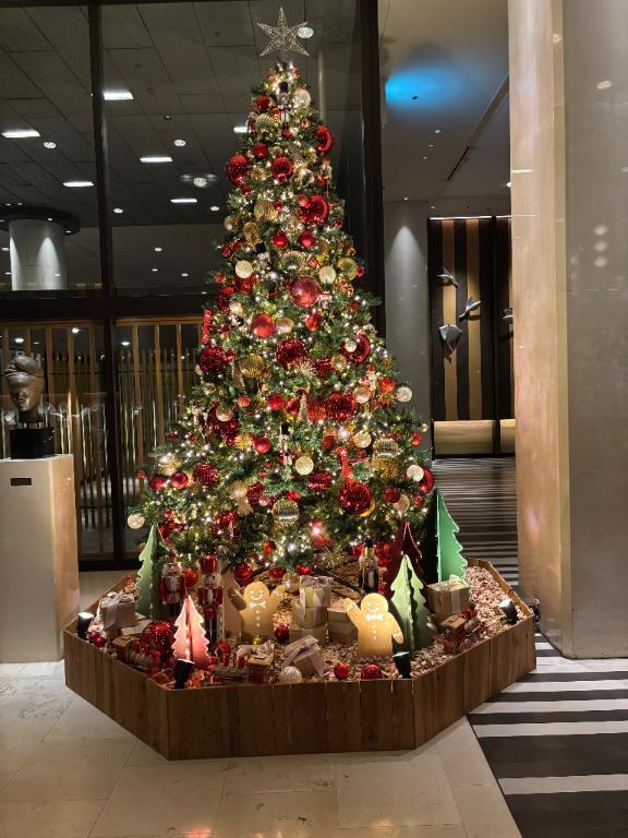 今日は｜写メ日記｜秋本｜鶯谷 人妻デリヘル 華恋人（カレント）