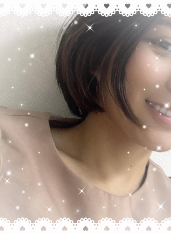 どっちが良いかな？😍｜写メ日記｜友梨奈｜渋谷 人妻デリヘル 出会い系　人妻ネットワーク　渋谷～目黒編