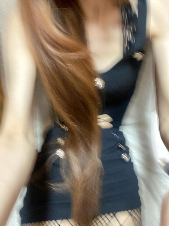 出勤しました♡（待機室にてにやにや篠田）｜写メ日記｜篠田｜鶯谷 人妻デリヘル 鶯谷人妻城