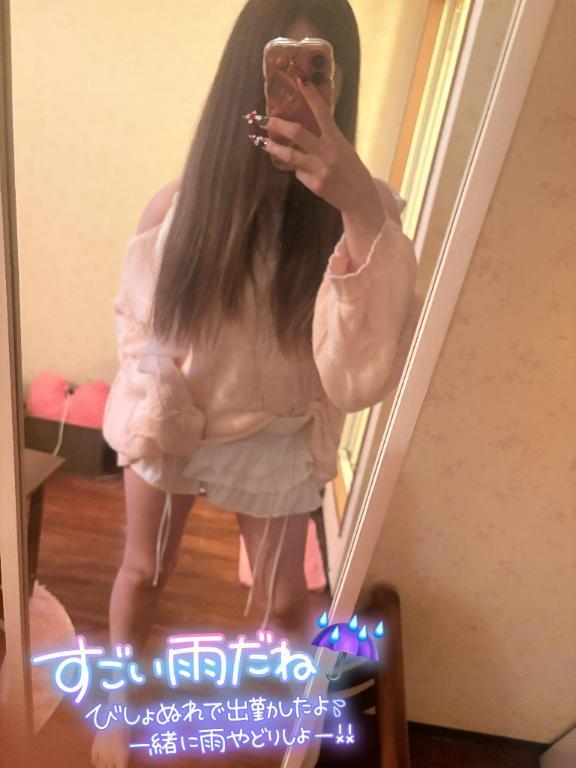 【雨宿り一緒にシよっ】｜写メ日記｜叶瀬｜鶯谷 人妻デリヘル 鶯谷人妻城