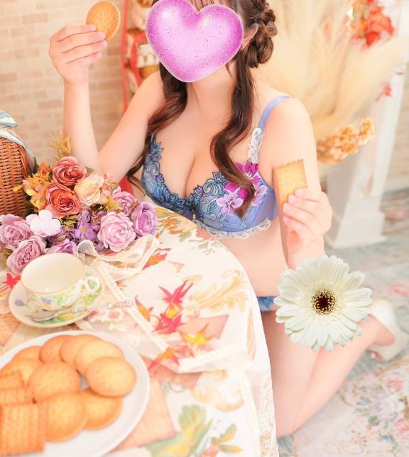 来月の出勤決まりました｜写メ日記｜恵｜鶯谷 人妻デリヘル 鶯谷人妻城