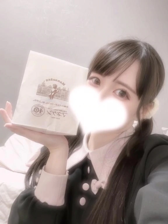 🐈‍⬛ 今すぐ💦 🎀｜写メ日記｜朱音｜鶯谷 人妻デリヘル 鶯谷人妻城