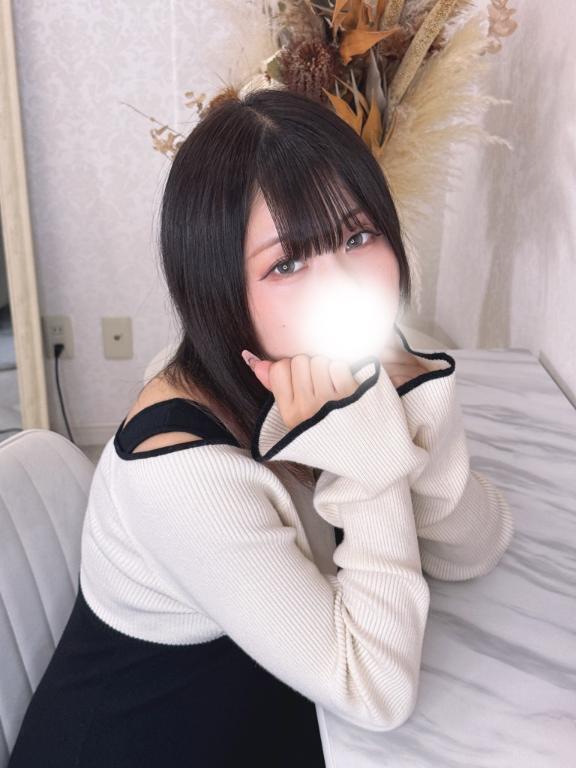出勤🐈‍⬛｜写メ日記｜ろあ★品性溢れる超清楚系JD★｜品川・五反田 一般デリヘル 五反田Tiara～ティアラ～