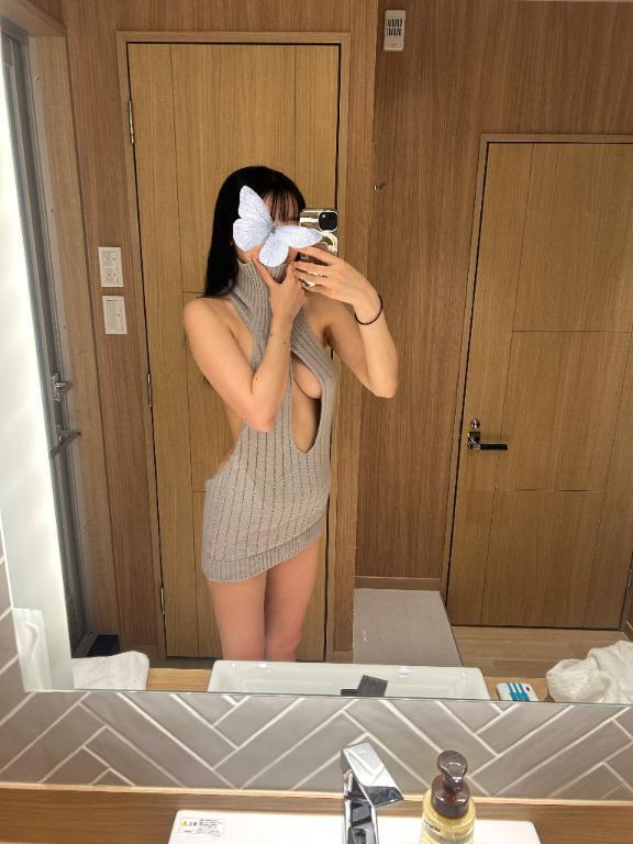 淫ら㊙️｜写メ日記｜れいら★スタイル抜群G乳美少女｜品川・五反田 一般デリヘル 五反田Tiara～ティアラ～