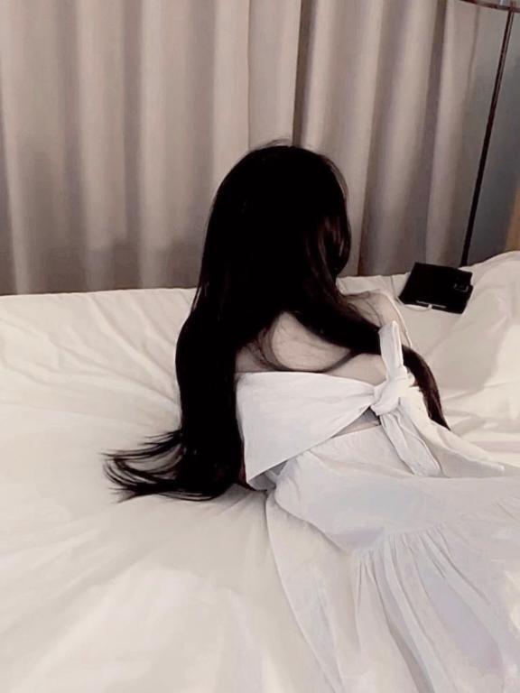 おやすみ｜写メ日記｜ぺこ★坂道系美少女！新卒18歳｜品川・五反田 一般デリヘル 五反田Tiara～ティアラ～
