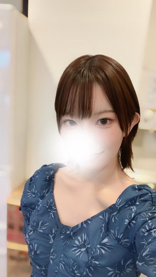 23時に秘密の…こーしん💕｜写メ日記｜ゆず★有名大在学中の元アイドル｜品川・五反田 一般デリヘル 五反田Tiara～ティアラ～