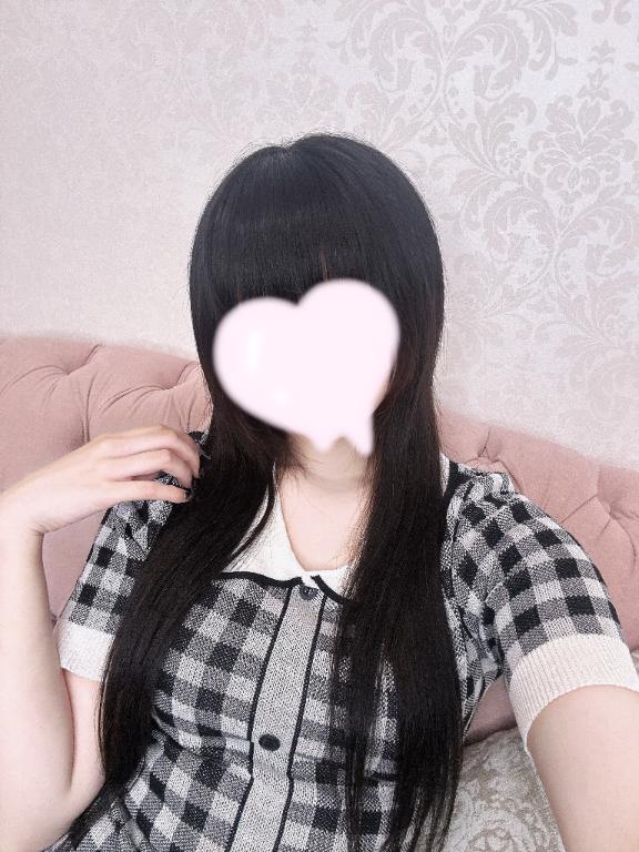 大きな瞳のSのおにいさん｜写メ日記｜れいな★完未！素朴な従順美少女｜品川・五反田 一般デリヘル 五反田Tiara～ティアラ～