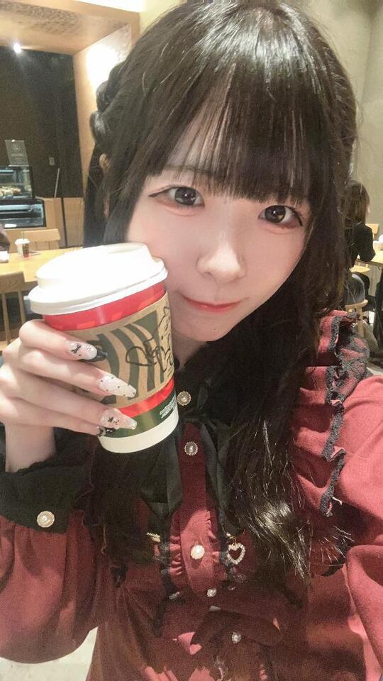 とっっってもお久しぶりです☺️｜写メ日記｜ちな★Fカップ超敏感な極上ロリ｜品川・五反田 一般デリヘル 五反田Tiara～ティアラ～