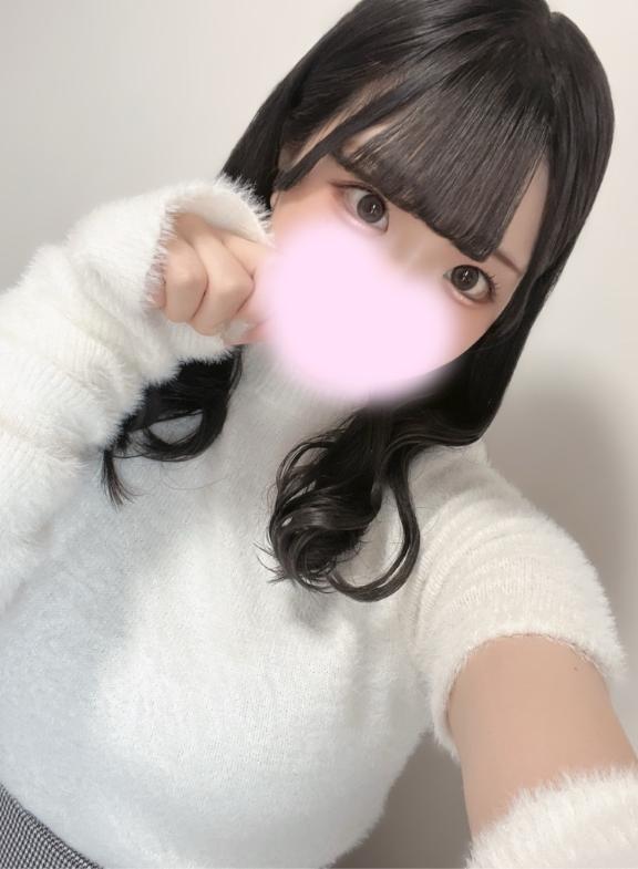 ぬぎぬぎ😳💗｜写メ日記｜あゆみ★キス好きF乳現役JD★｜品川・五反田 一般デリヘル 五反田Tiara～ティアラ～