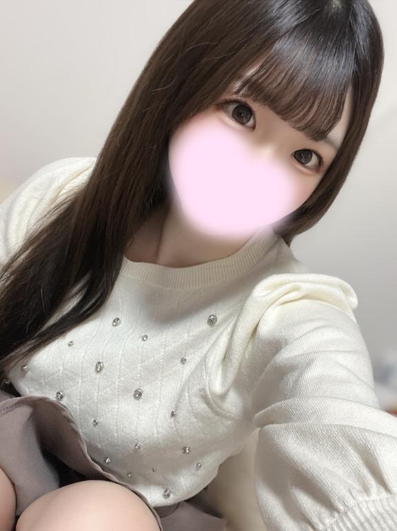 その視線の先には♡｜写メ日記｜あゆみ★キス好きF乳現役JD★｜品川・五反田 一般デリヘル 五反田Tiara～ティアラ～