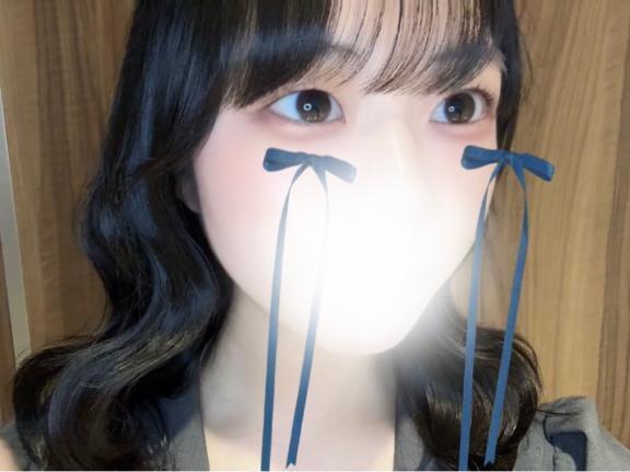 しゅ✌🏻｜写メ日記｜ひな★経験極浅！ロリ系JD★｜品川・五反田 一般デリヘル 五反田Tiara～ティアラ～