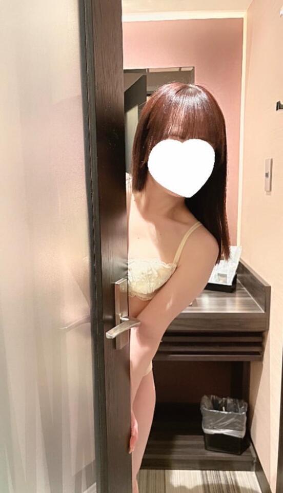 何してる？？｜写メ日記｜らて★純真無垢なロリカワJD★｜品川・五反田 一般デリヘル 五反田Tiara～ティアラ～