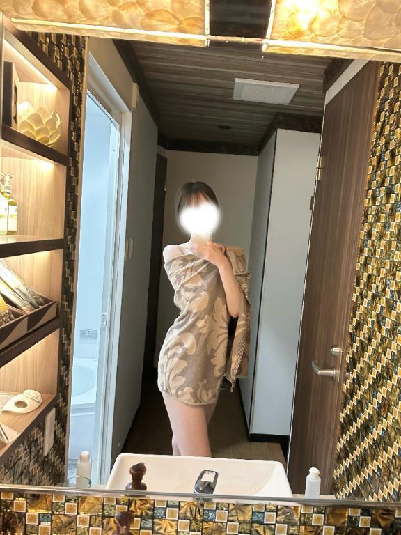 優しく触ると...😣｜写メ日記｜りさ★男性経験極少の純真美少女｜品川・五反田 一般デリヘル 五反田Tiara～ティアラ～