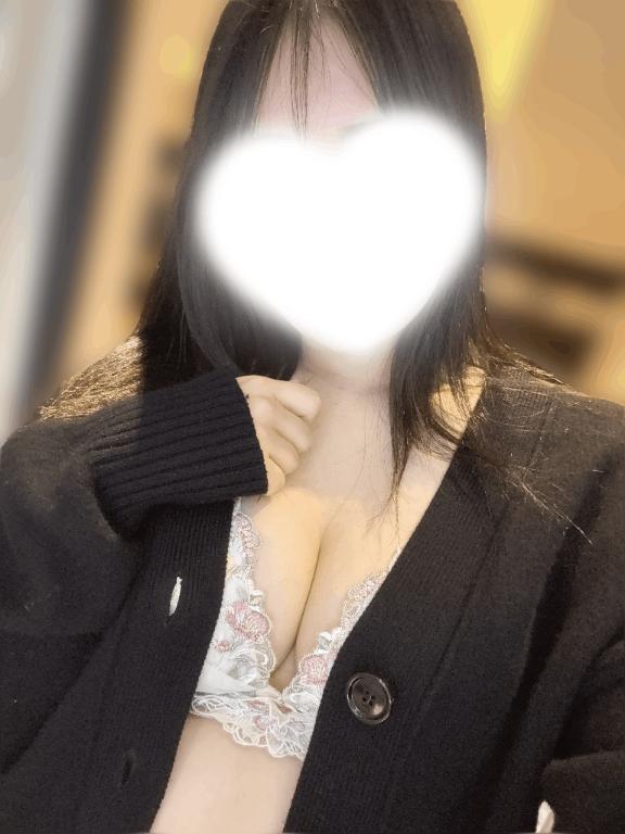 挟んでもいいよ🫢｜写メ日記｜つき★Hカップ×高身長美少女★｜品川・五反田 一般デリヘル 五反田Tiara～ティアラ～