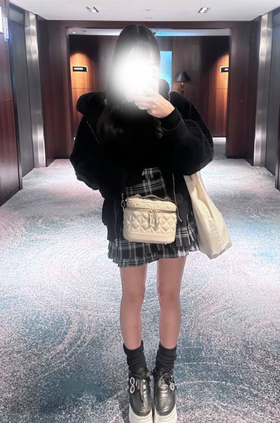 出勤コーデ紹介︎👍🏻💬｜写メ日記｜ふう★キス魔の黒髪清純派JD★｜品川・五反田 一般デリヘル 五反田Tiara～ティアラ～