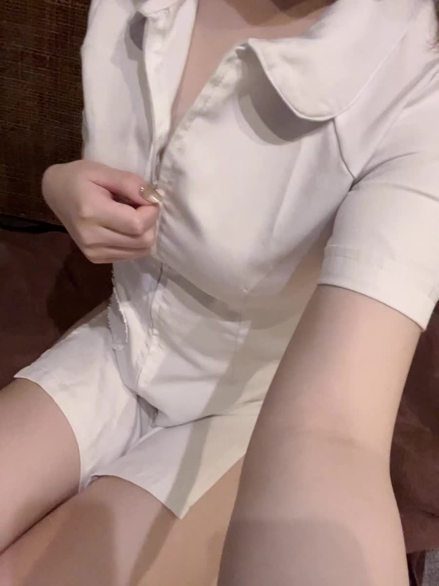 💘チラリズムでオカズ提供｜写メ日記｜るん★超ドM！坂道系美少女★｜品川・五反田 一般デリヘル 五反田Tiara～ティアラ～