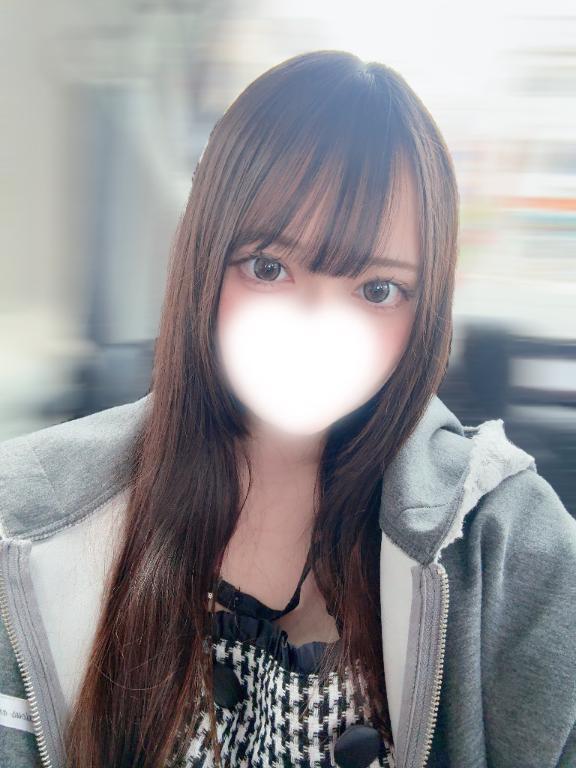 |•ω•,,)ﾁﾗｯ｜写メ日記｜ひまり★激カワ！アイドルの原石｜品川・五反田 一般デリヘル 五反田Tiara～ティアラ～