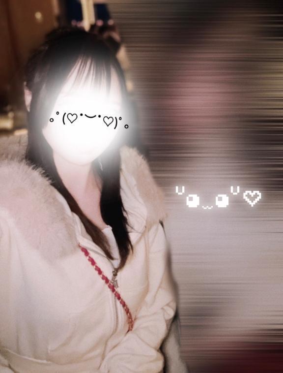 ちら👀私服ちょい公開😌｜写メ日記｜あこ★S級ロリ巨乳！奇跡の原石｜品川・五反田 一般デリヘル 五反田Tiara～ティアラ～