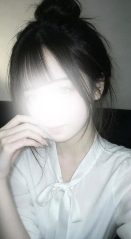 心配🥺︎｜写メ日記｜えみ★初心×純真な癒し系美少女｜品川・五反田 一般デリヘル 五反田Tiara～ティアラ～