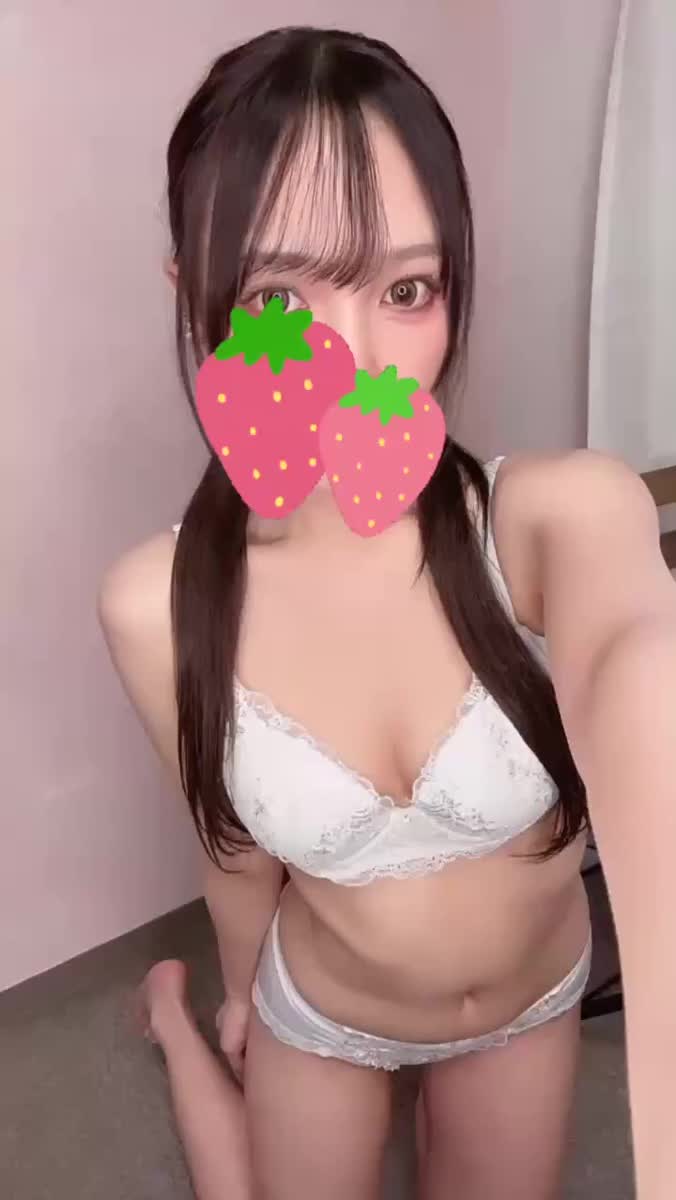 ⚠️ベッド壊れそうに激しく｜写メ日記｜りな★ガチ恋必至純真無垢なJD｜品川・五反田 一般デリヘル 五反田Tiara～ティアラ～