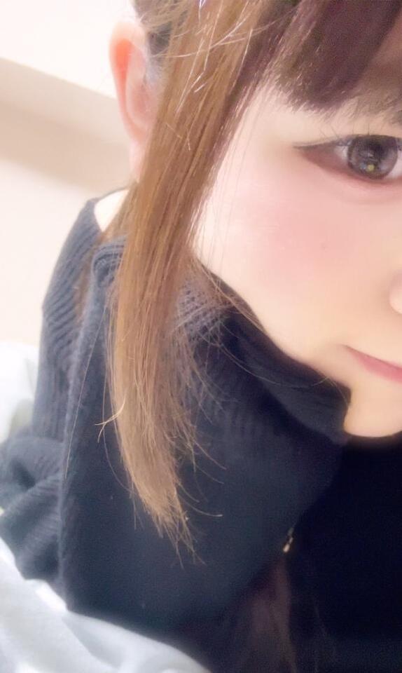 出勤🐰｜写メ日記｜なる★経験極少の坂道系美少女★｜品川・五反田 一般デリヘル 五反田Tiara～ティアラ～