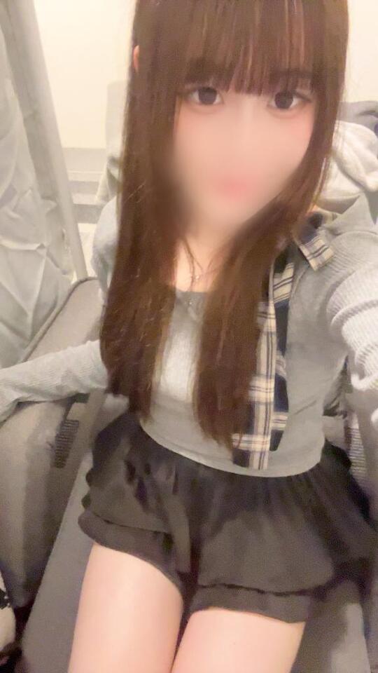 出勤しました🌟｜写メ日記｜なる★経験極少の坂道系美少女★｜品川・五反田 一般デリヘル 五反田Tiara～ティアラ～