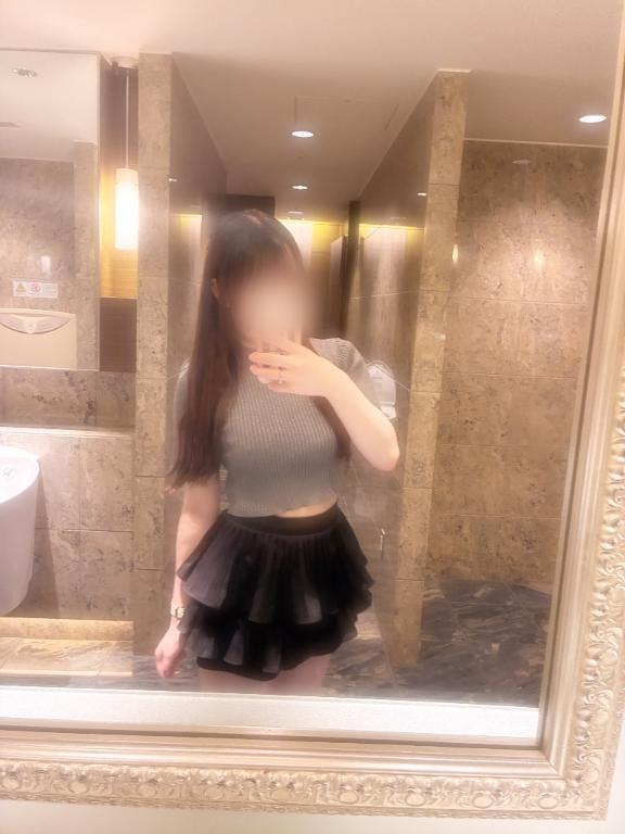 退勤します‼️｜写メ日記｜なる★経験極少の坂道系美少女★｜品川・五反田 一般デリヘル 五反田Tiara～ティアラ～