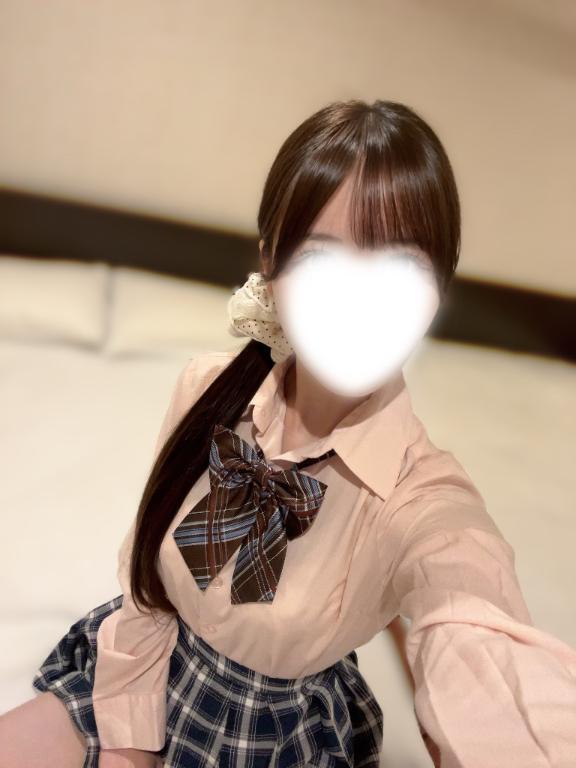 😽❣️｜写メ日記｜もな★キスで激ヌレ敏感受付嬢★｜品川・五反田 一般デリヘル 五反田Tiara～ティアラ～