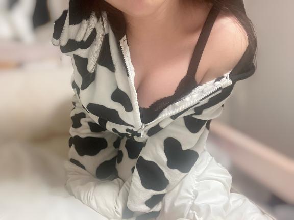 🐮うしさん🐮｜写メ日記｜ももね★未開発な童顔合法ロリ★｜品川・五反田 一般デリヘル 五反田Tiara～ティアラ～