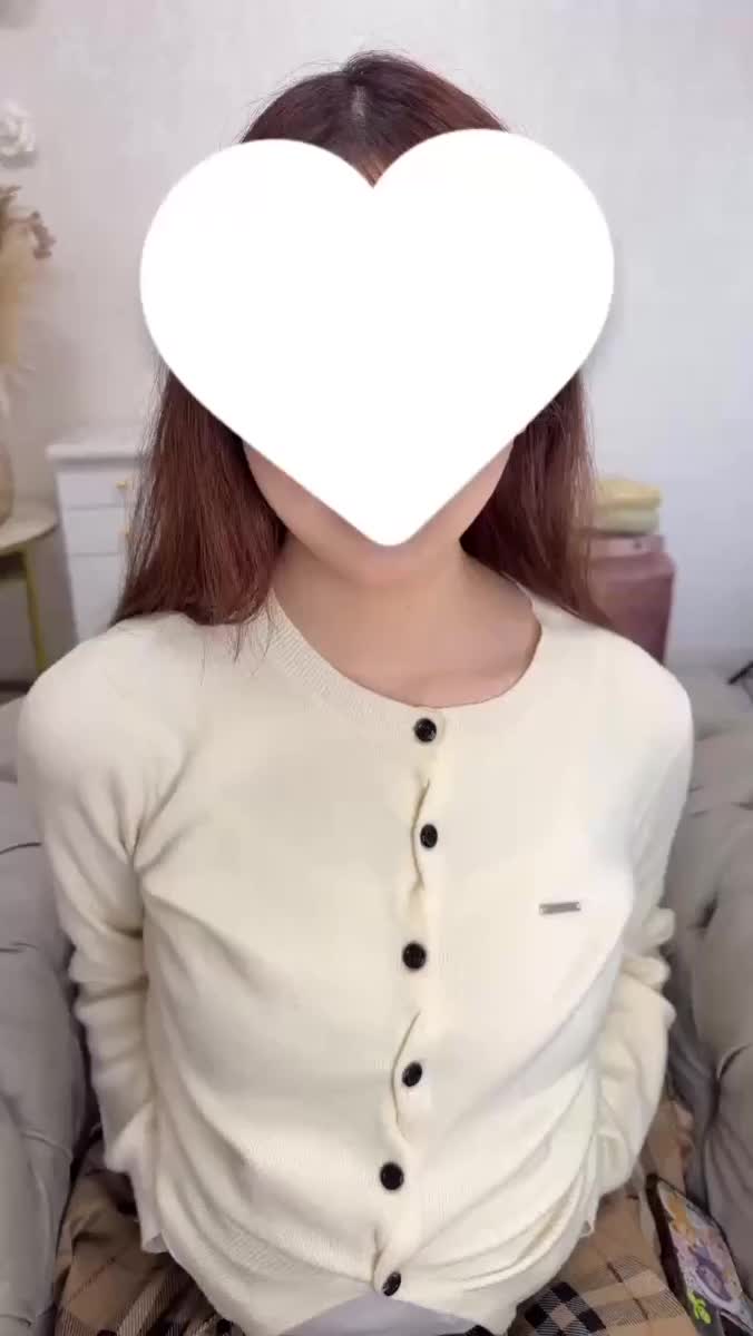【⚠️過激動画💞】｜写メ日記｜しほ★完未！純真無垢な現役JD｜品川・五反田 一般デリヘル 五反田Tiara～ティアラ～