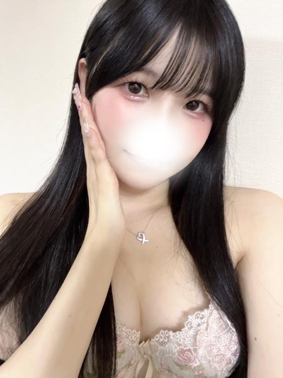 目、そらしちゃダメ♡｜写メ日記｜りら★潮吹き確定激カワ現役JD｜品川・五反田 一般デリヘル 五反田Tiara～ティアラ～