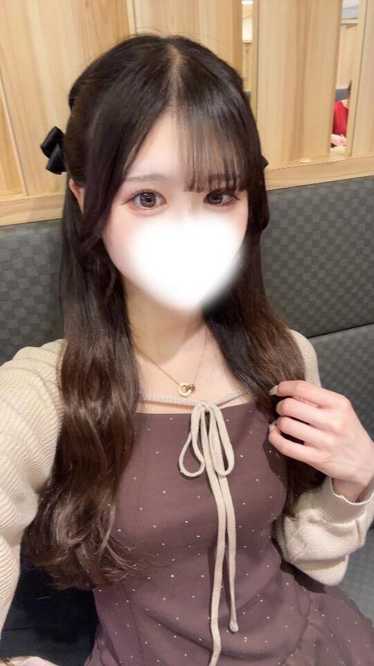 夜中だけ♡♡｜写メ日記｜せいら★18歳の清純派現役JD｜品川・五反田 一般デリヘル 五反田Tiara～ティアラ～