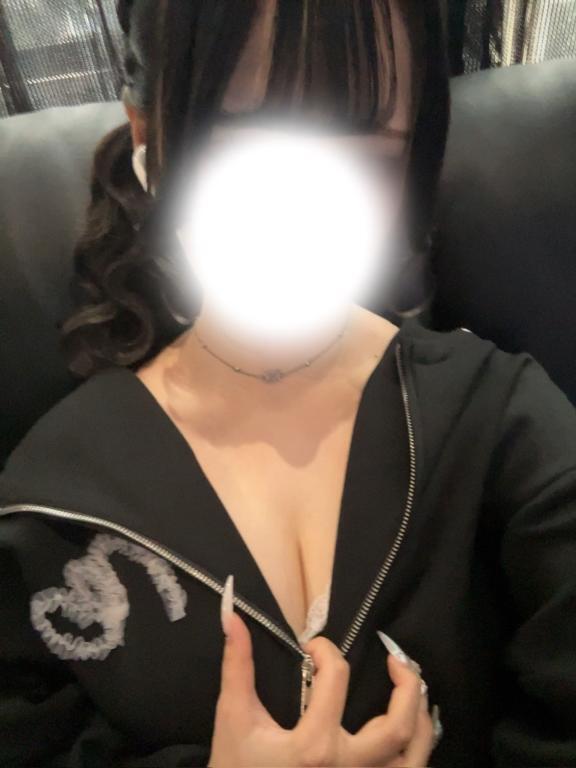 👀...♡♡｜写メ日記｜ひなこ★完未18歳FカップJD｜品川・五反田 一般デリヘル 五反田Tiara～ティアラ～