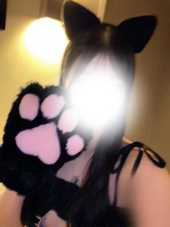 握っちゃうよ🤍｜写メ日記｜いちご★清純派キレカワ美少女★｜品川・五反田 一般デリヘル 五反田Tiara～ティアラ～