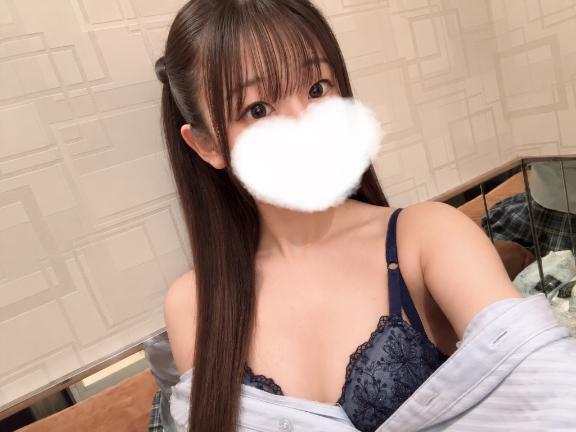 覗いてみる？｜写メ日記｜まむ★経験1人の純真美少女★｜品川・五反田 一般デリヘル 五反田Tiara～ティアラ～